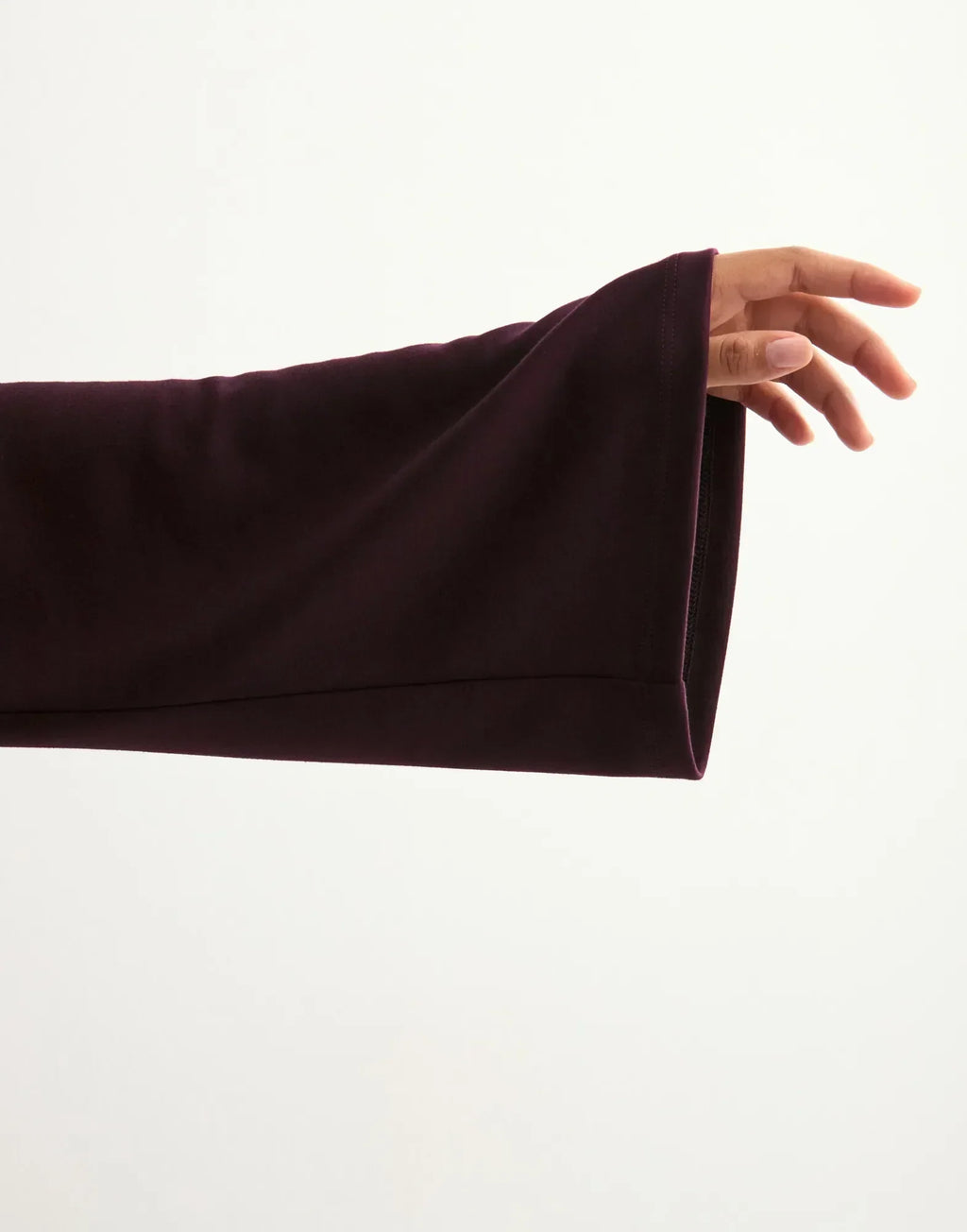 NORVIAS | Luxurious Sweat Set