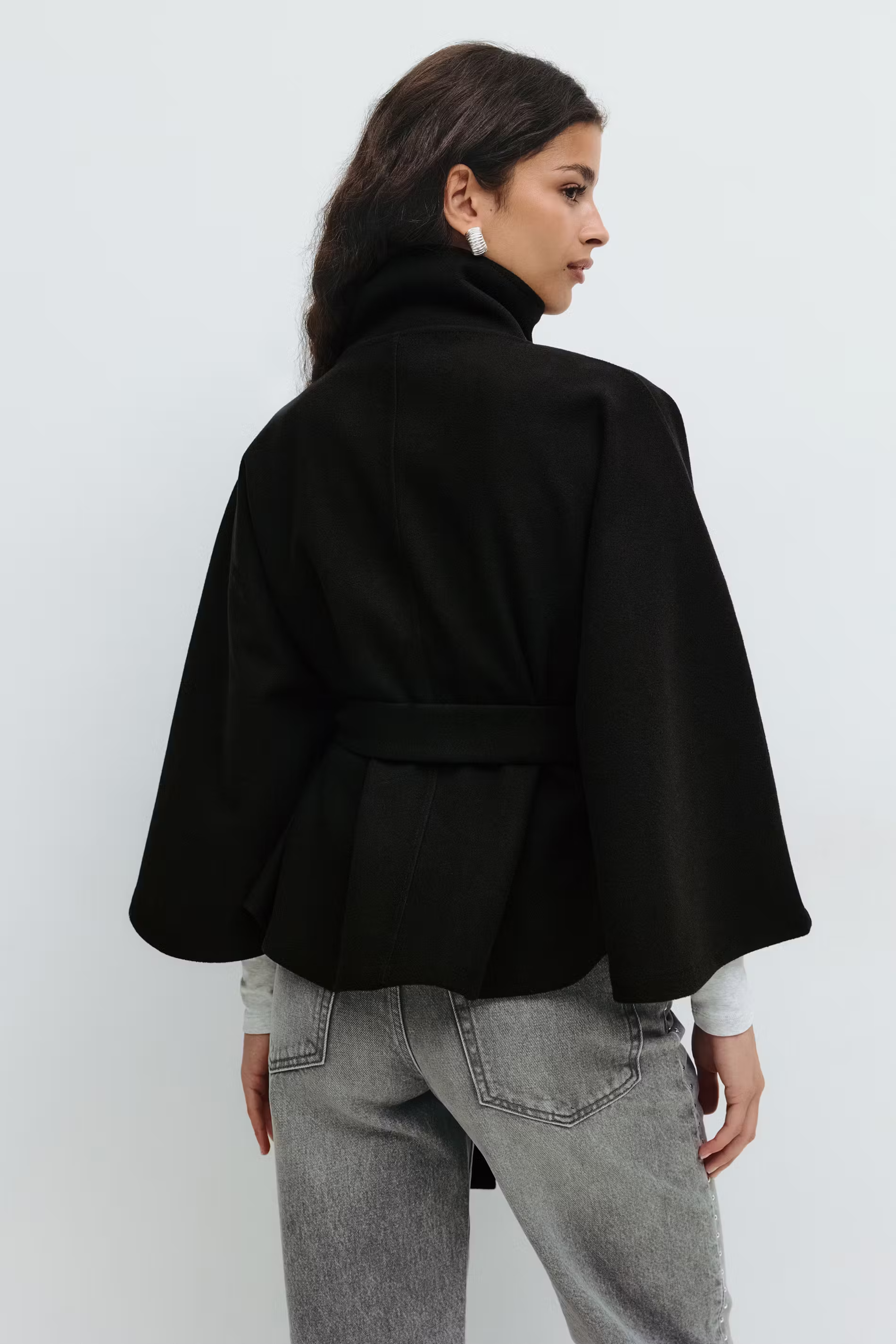 NORVIAS | Elegant Cape Coat with Belt