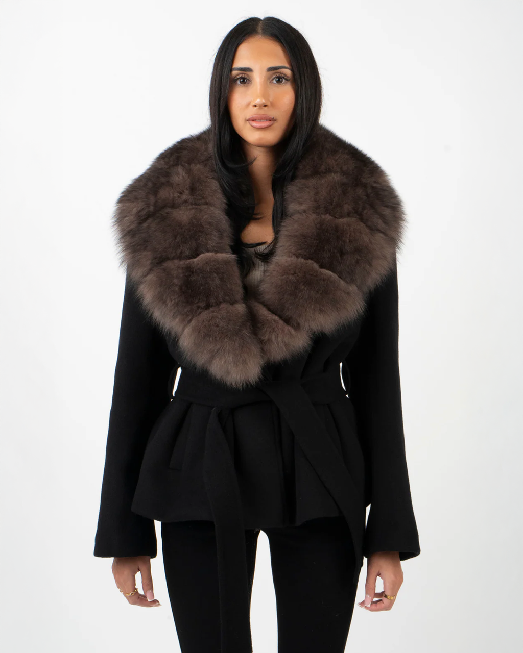 NORVIAS | Faux Fur Collar Jacket