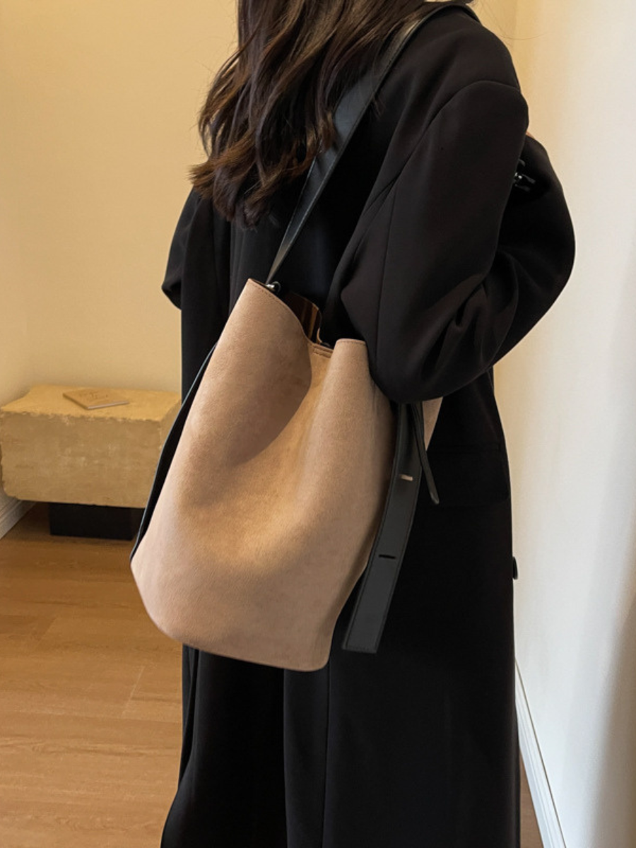 NORVIAS | Elegant Versatile Suede Bag