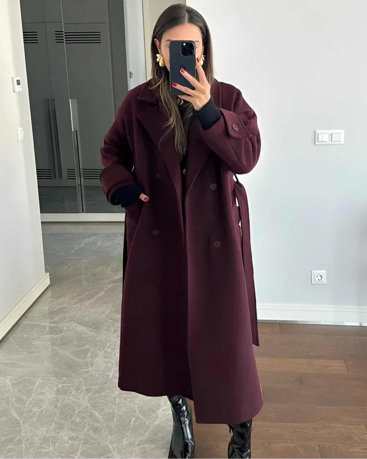 NORVIAS | Elegant Wine Red Trench Coat
