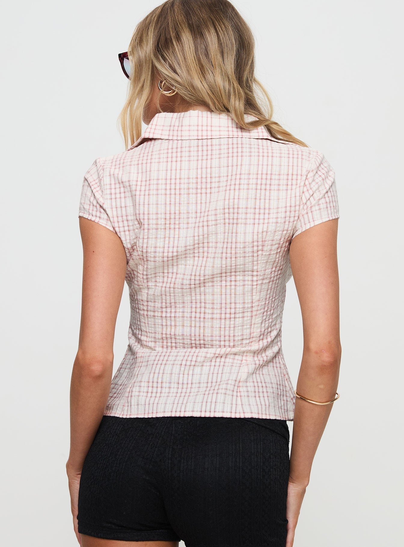 NORVIAS | Elegant Tailored Blouse