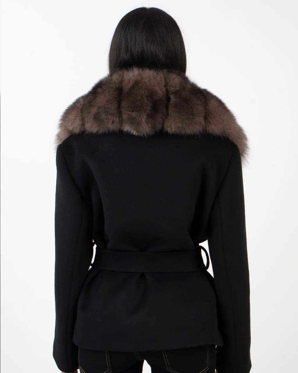 NORVIAS | Faux Fur Collar Jacket