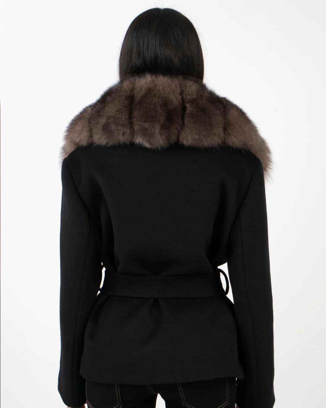 NORVIAS | Faux Fur Collar Jacket