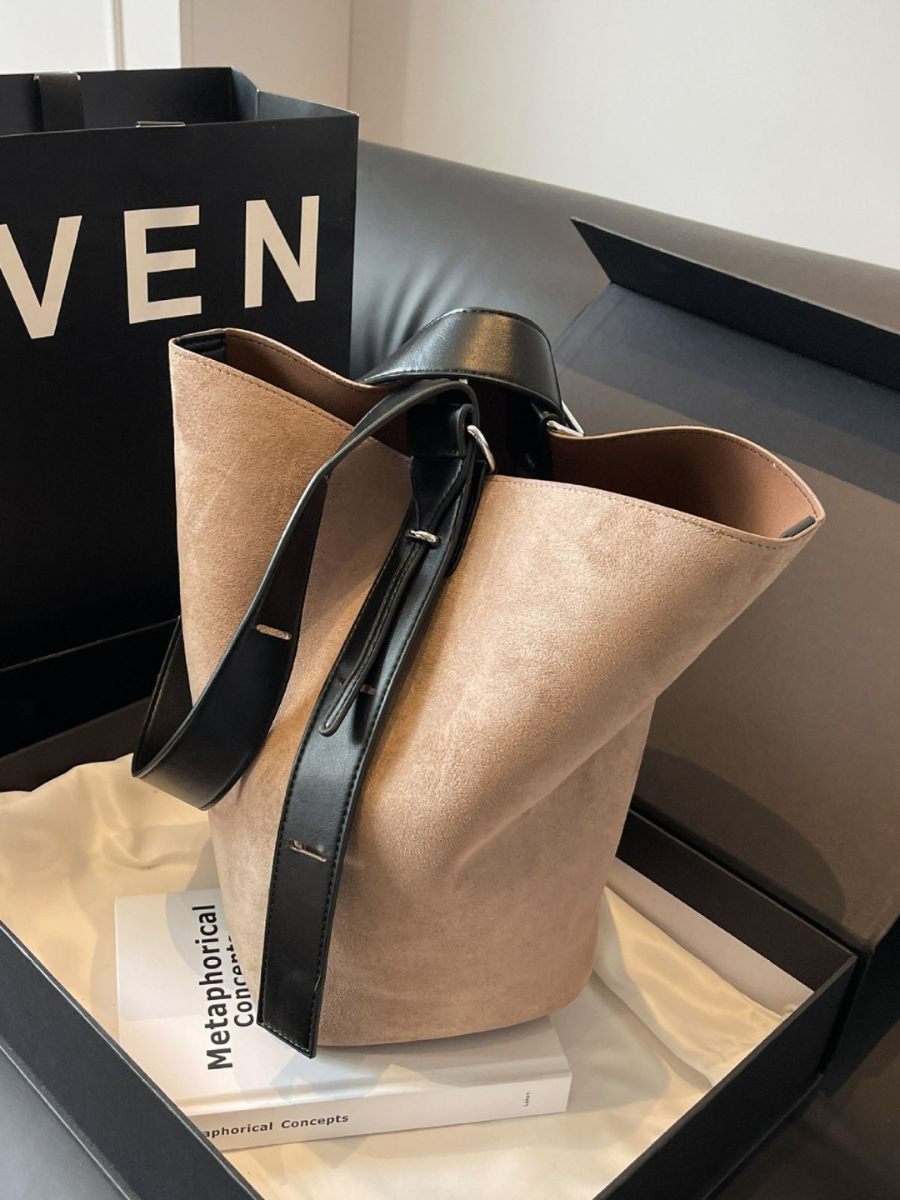 NORVIAS | Elegant Versatile Suede Bag