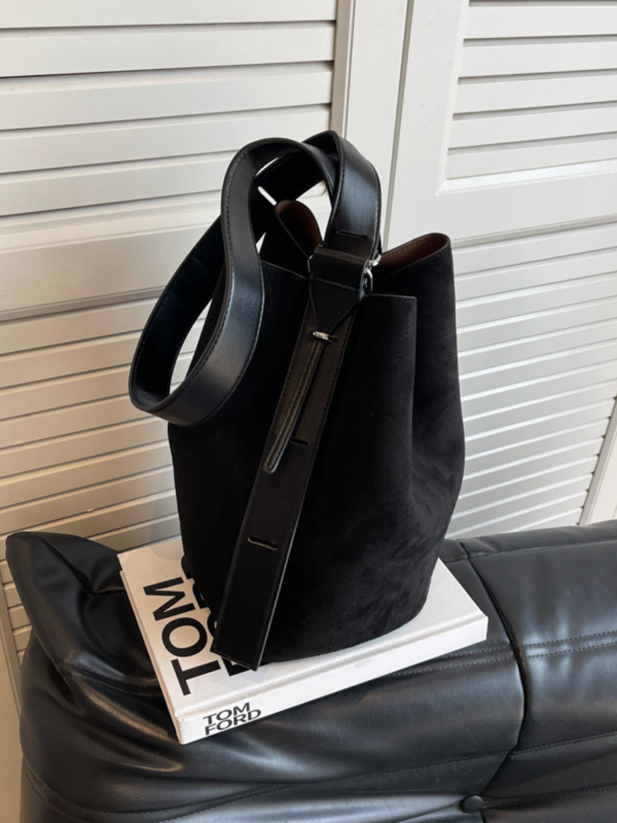 NORVIAS | Elegant Versatile Suede Bag