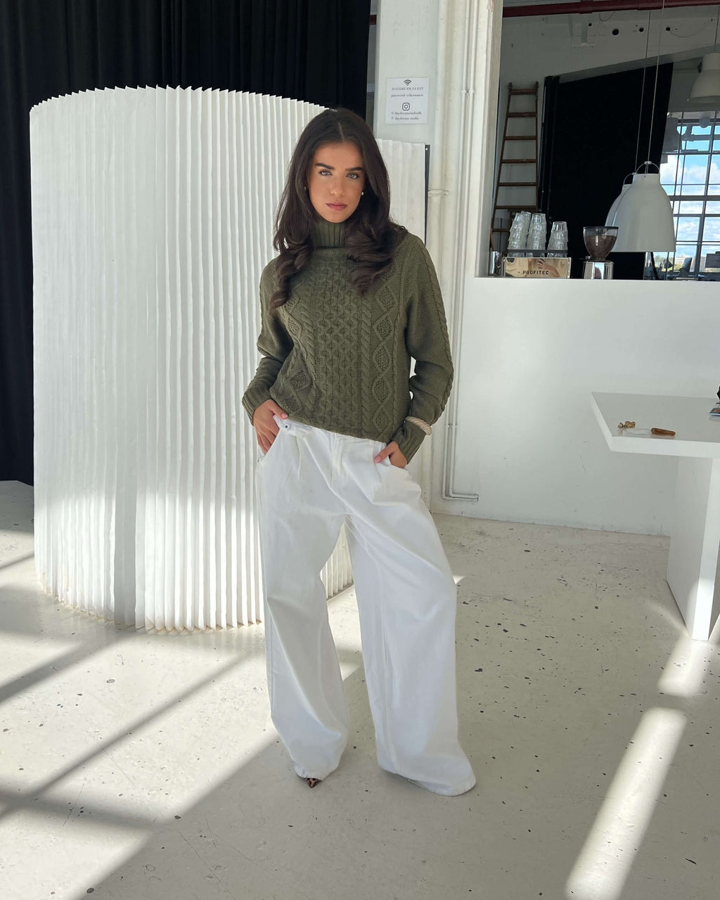 NORVIAS | Elegant Turtleneck Sweater