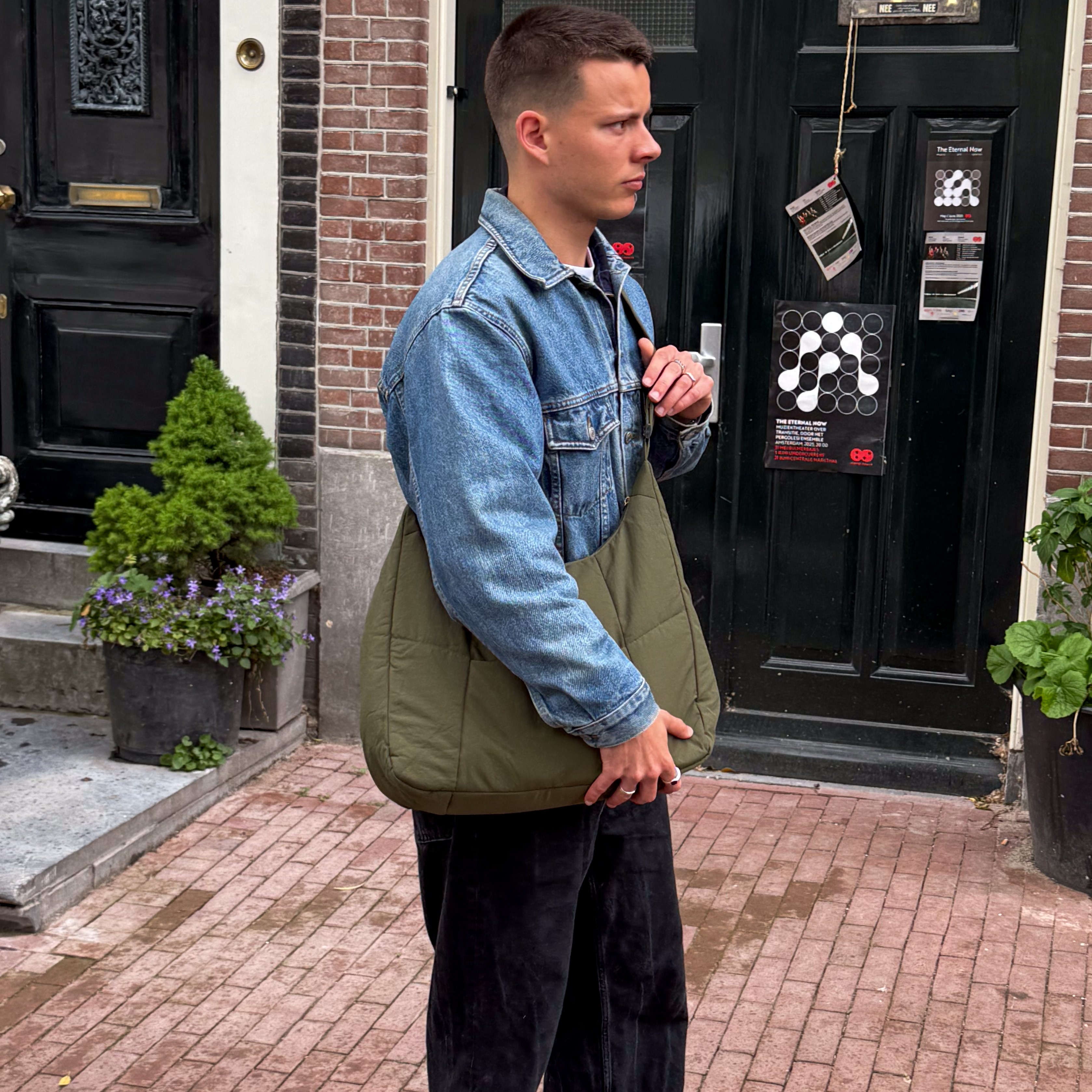 NORVIAS | Viegls plecu somiņa