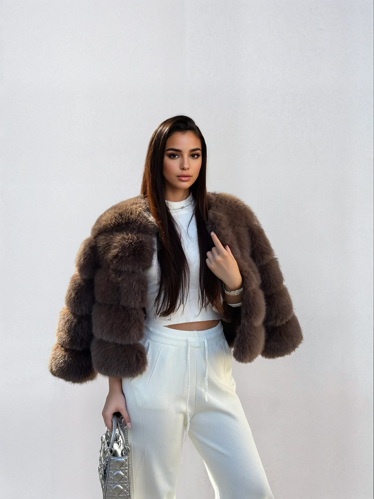 NORVIAS | Elegant Faux Fur Jacket
