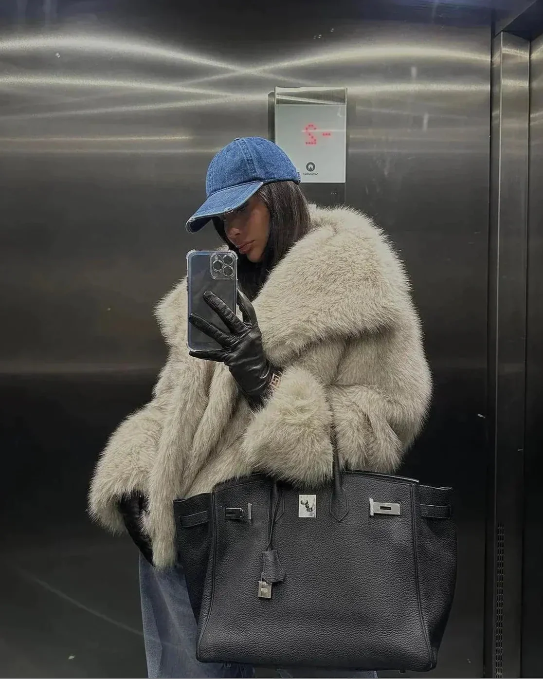 NORVIAS | Timeless Elegance Fur Coat