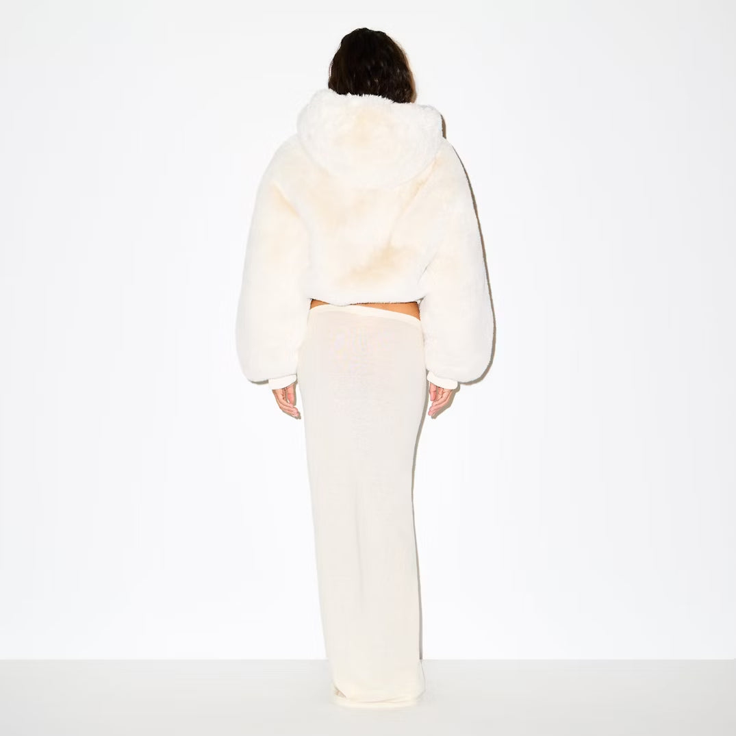 NORVIAS | Elegant Faux Fur Coat