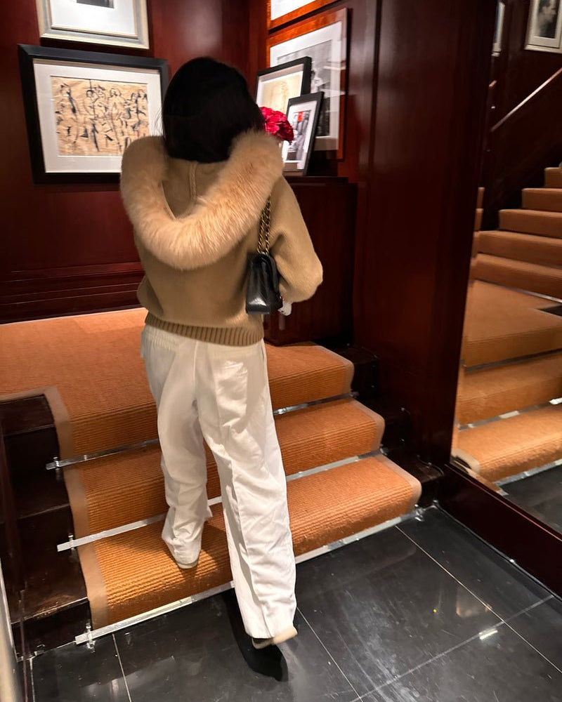 NORVIAS | Luxurious Knitted Coat with Faux Fur