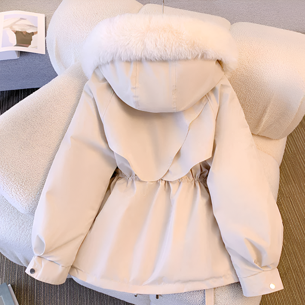 Elegant Winter Coat for Timeless Style